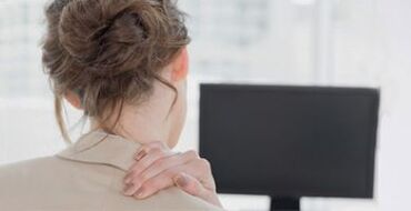 sāpes sievietes kaklā ar dzemdes kakla osteohondrozi